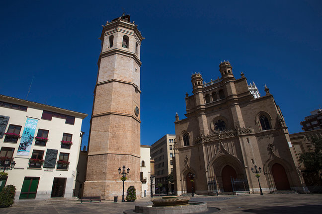 Plaza Mayor- Fadri y Concatedral