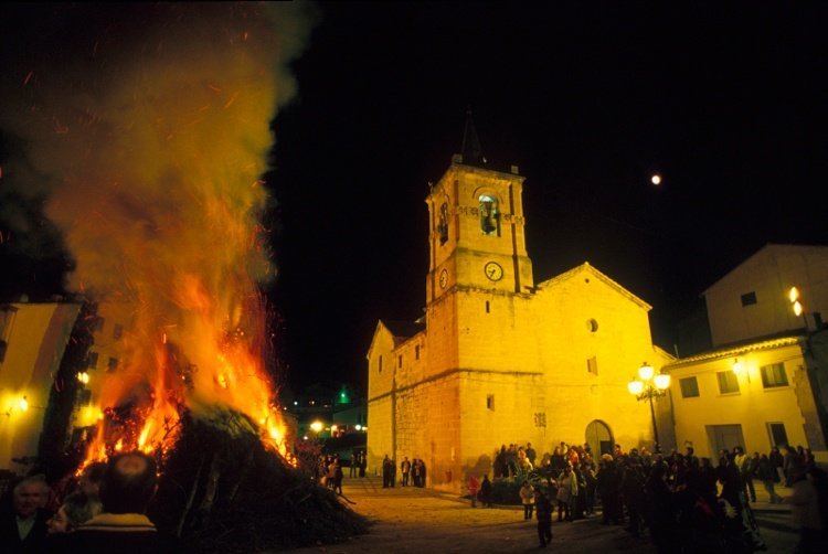 Fiesta de Sant Antoni en La Portellada - Imagen cortesía de la Comarca del Matarraña/Matarranya