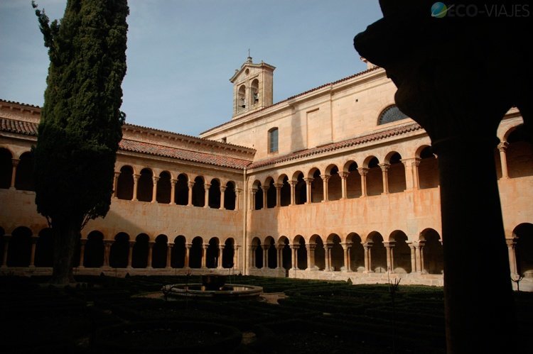 Claustro románico del Monasterio de Santo Domingo de Silos